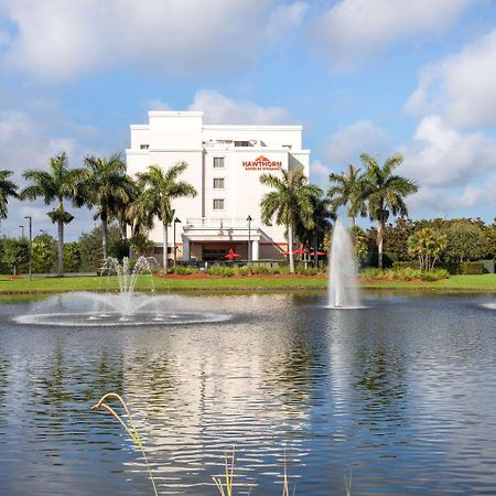 Hawthorn Extended Stay By Wyndham West Palm Beach Bagian luar foto