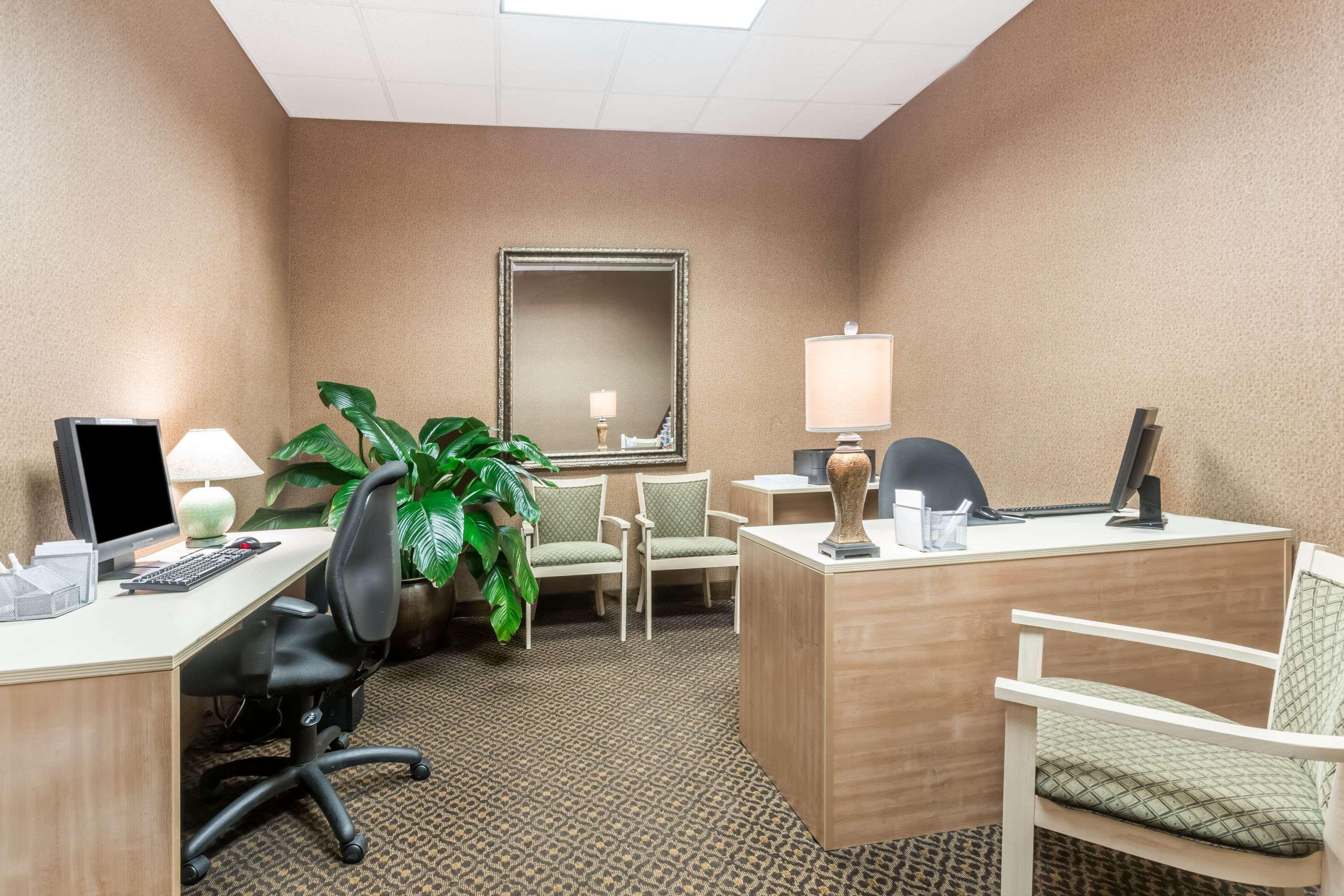 Hawthorn Extended Stay By Wyndham West Palm Beach Bagian luar foto