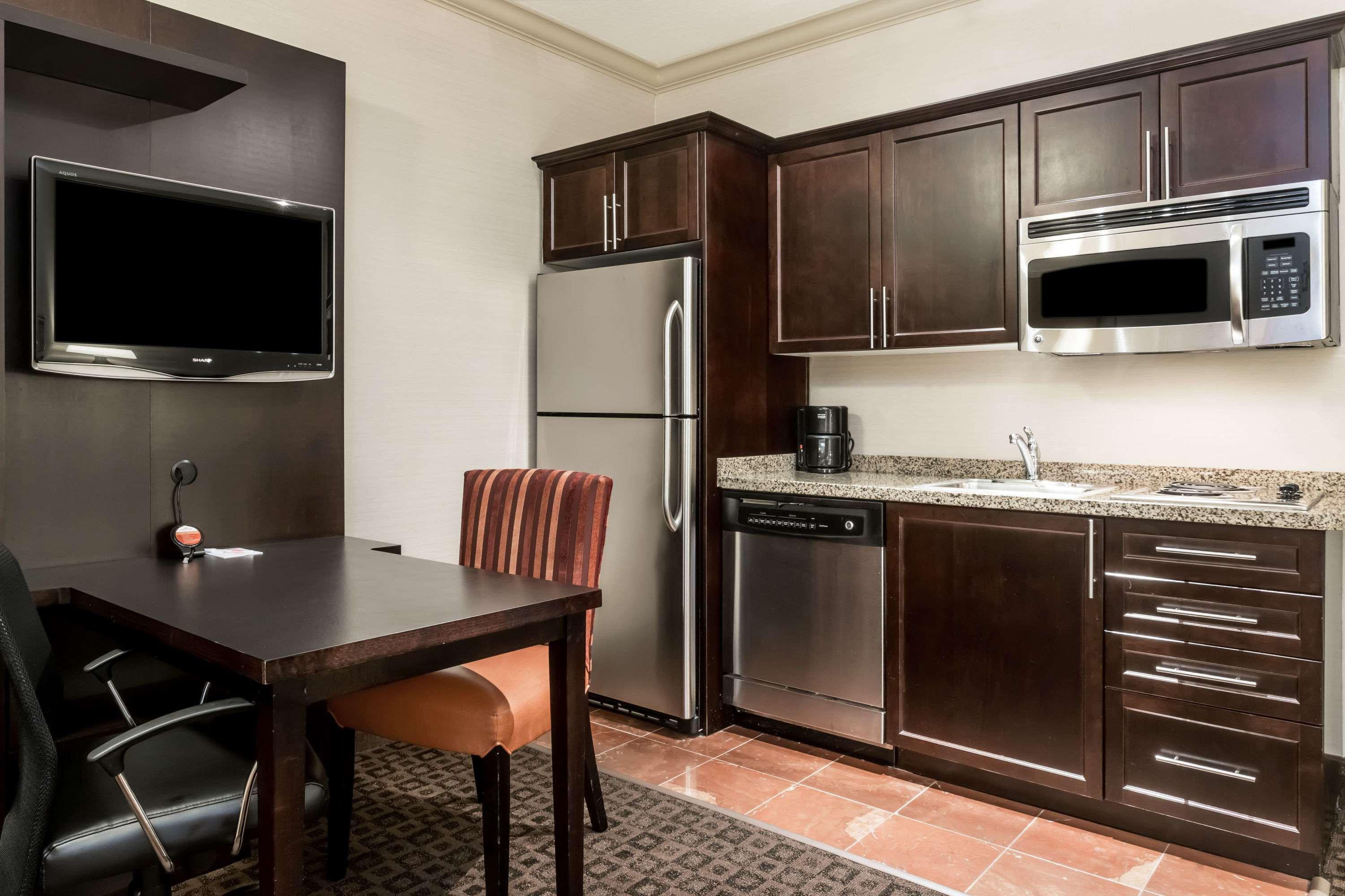 Hawthorn Extended Stay By Wyndham West Palm Beach Bagian luar foto