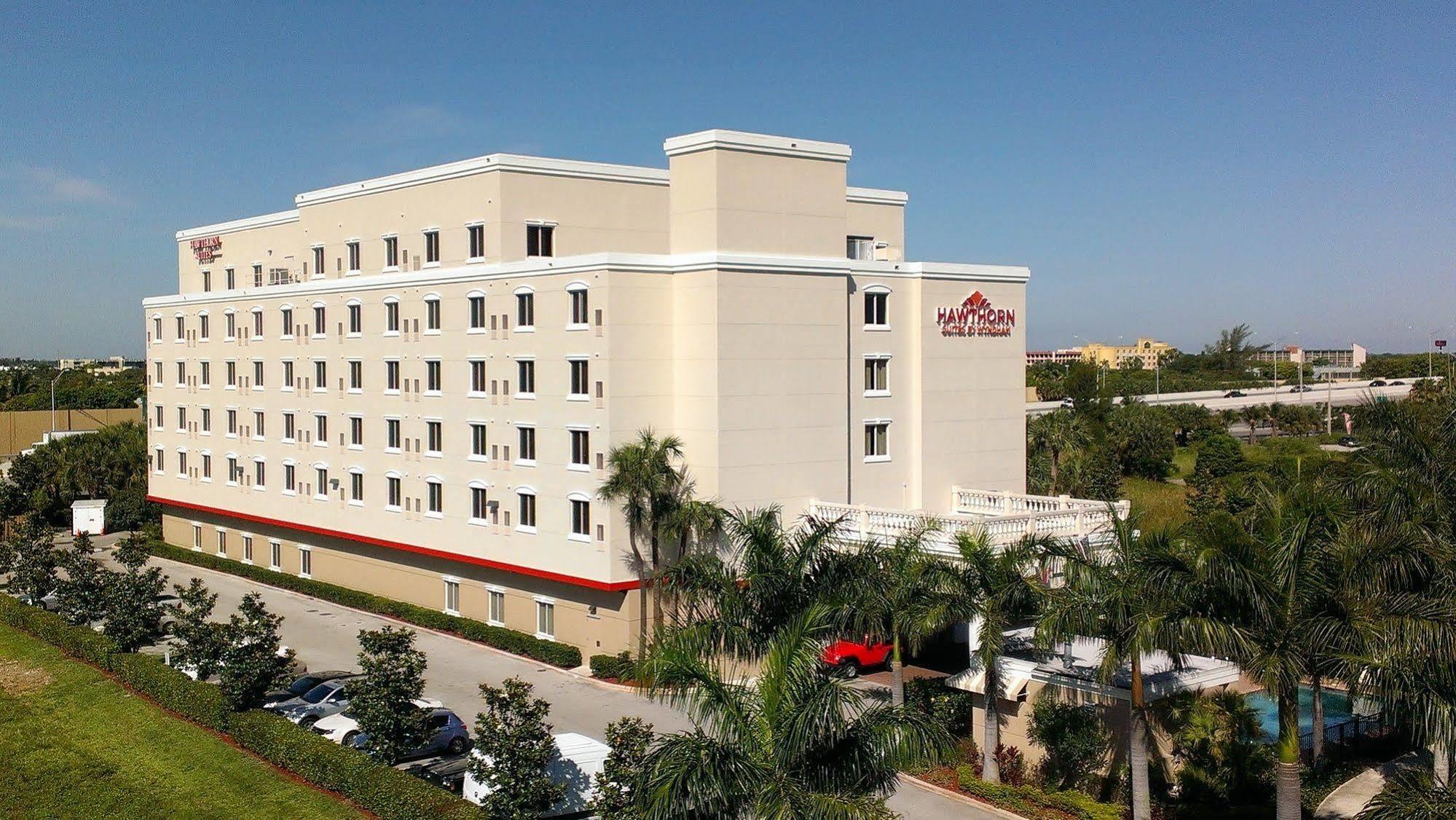 Hawthorn Extended Stay By Wyndham West Palm Beach Bagian luar foto